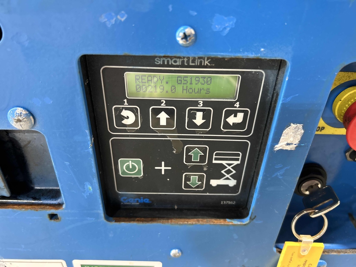 2018 Genie GS-1930-4