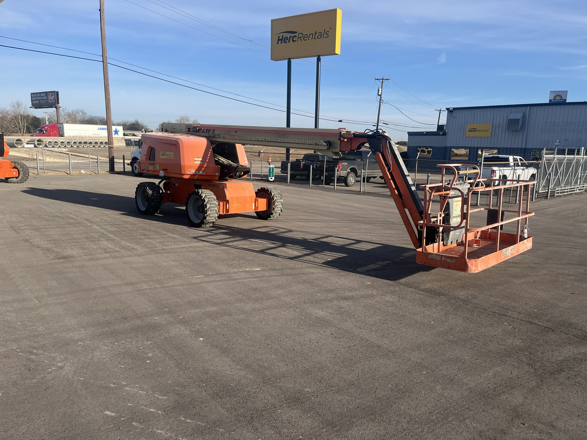 2018 JLG 660SJ-3