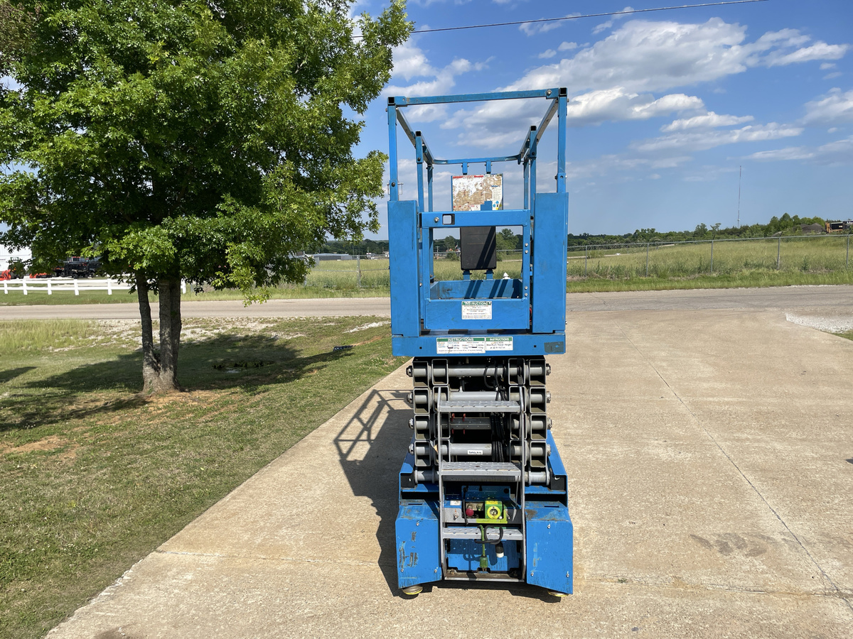 2018 Genie GS-3232-14