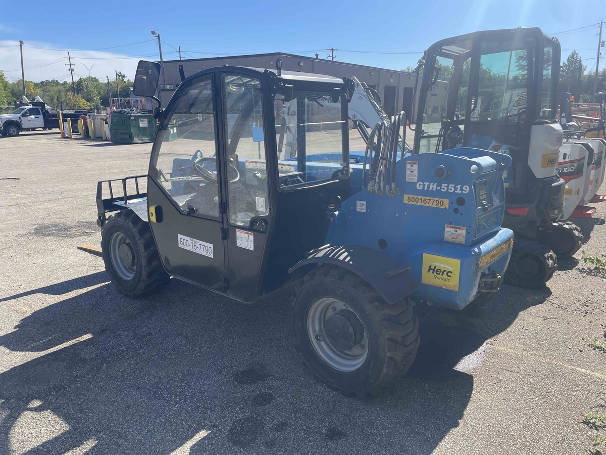 2017 Genie GTH-5519-4