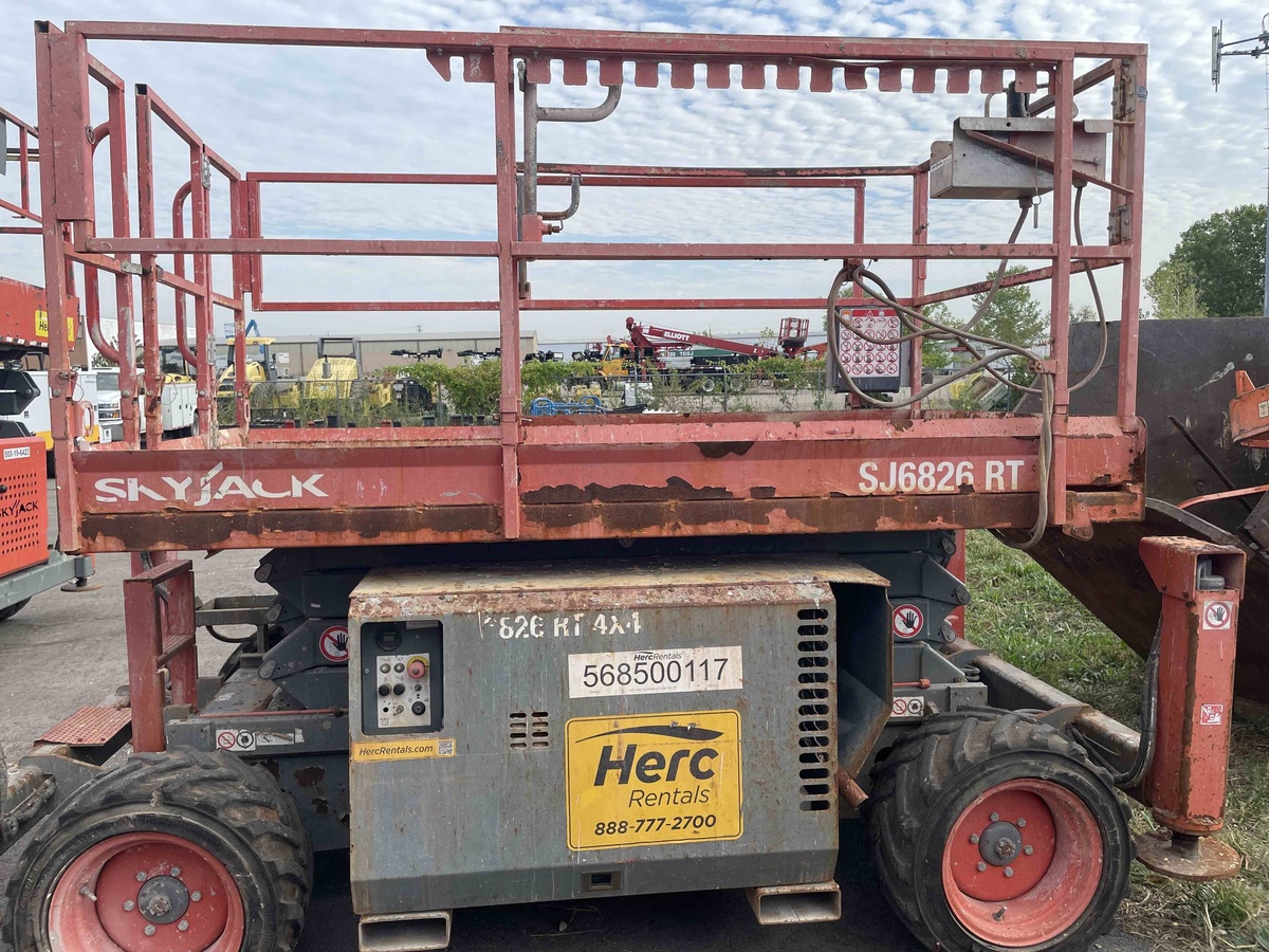 2018 Skyjack SJ-6826RT-5