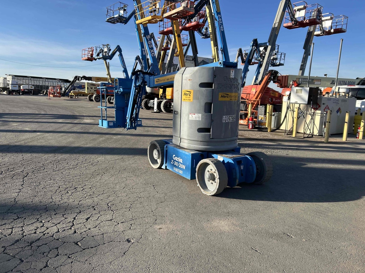 2016 Genie Z-30/20N RJ-7