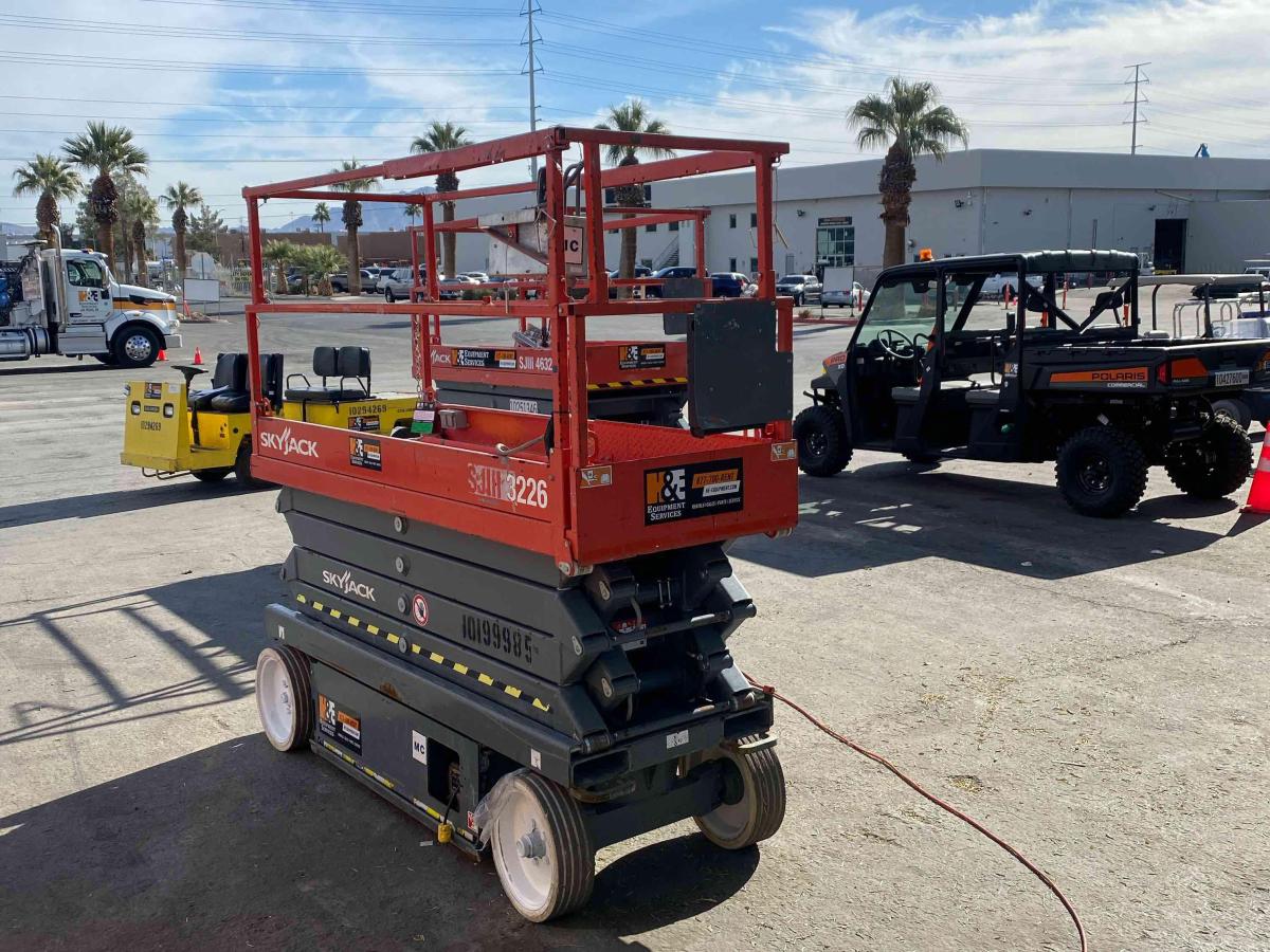 2016 Skyjack SJ3226