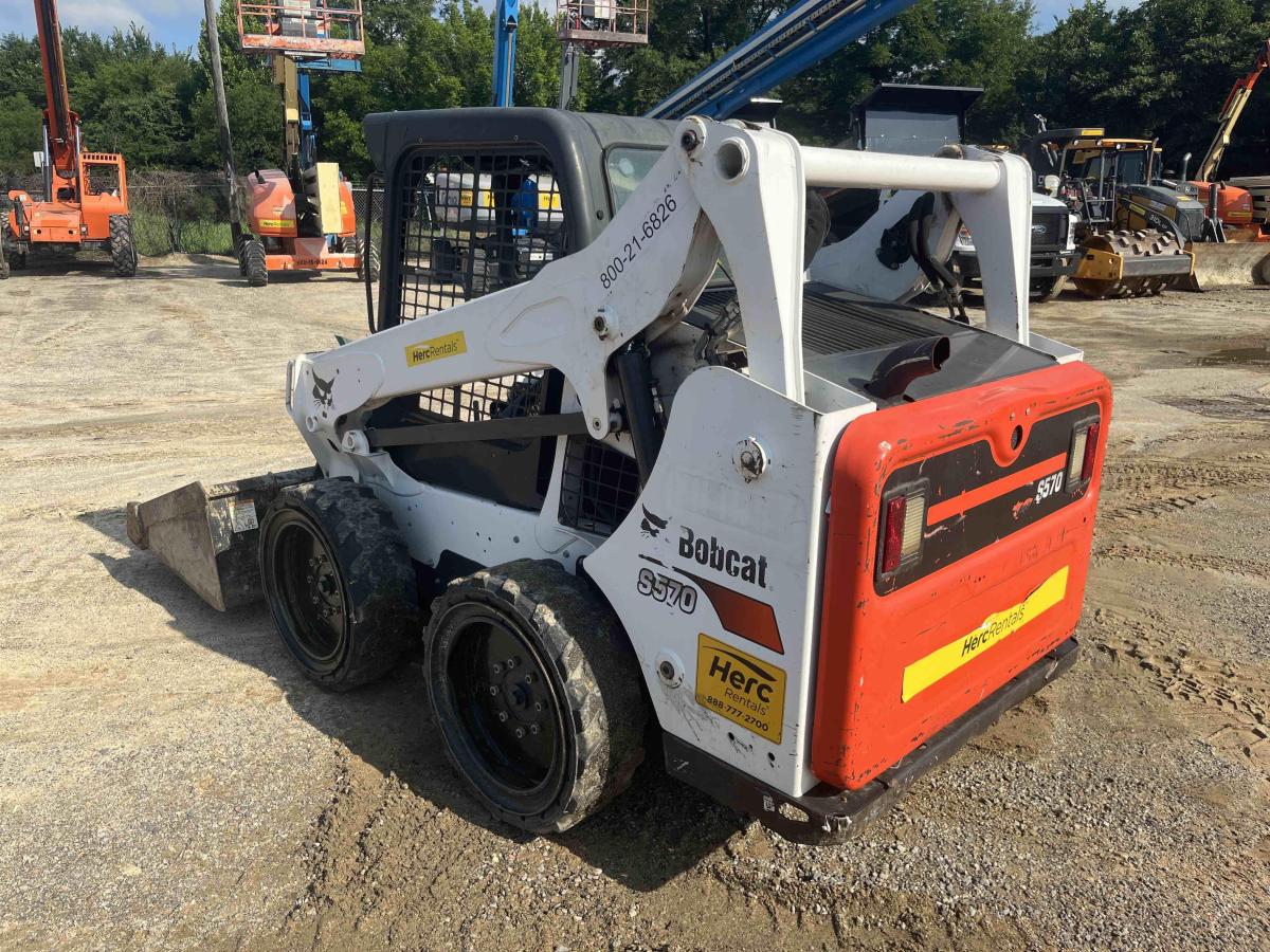 2018 Bobcat S570