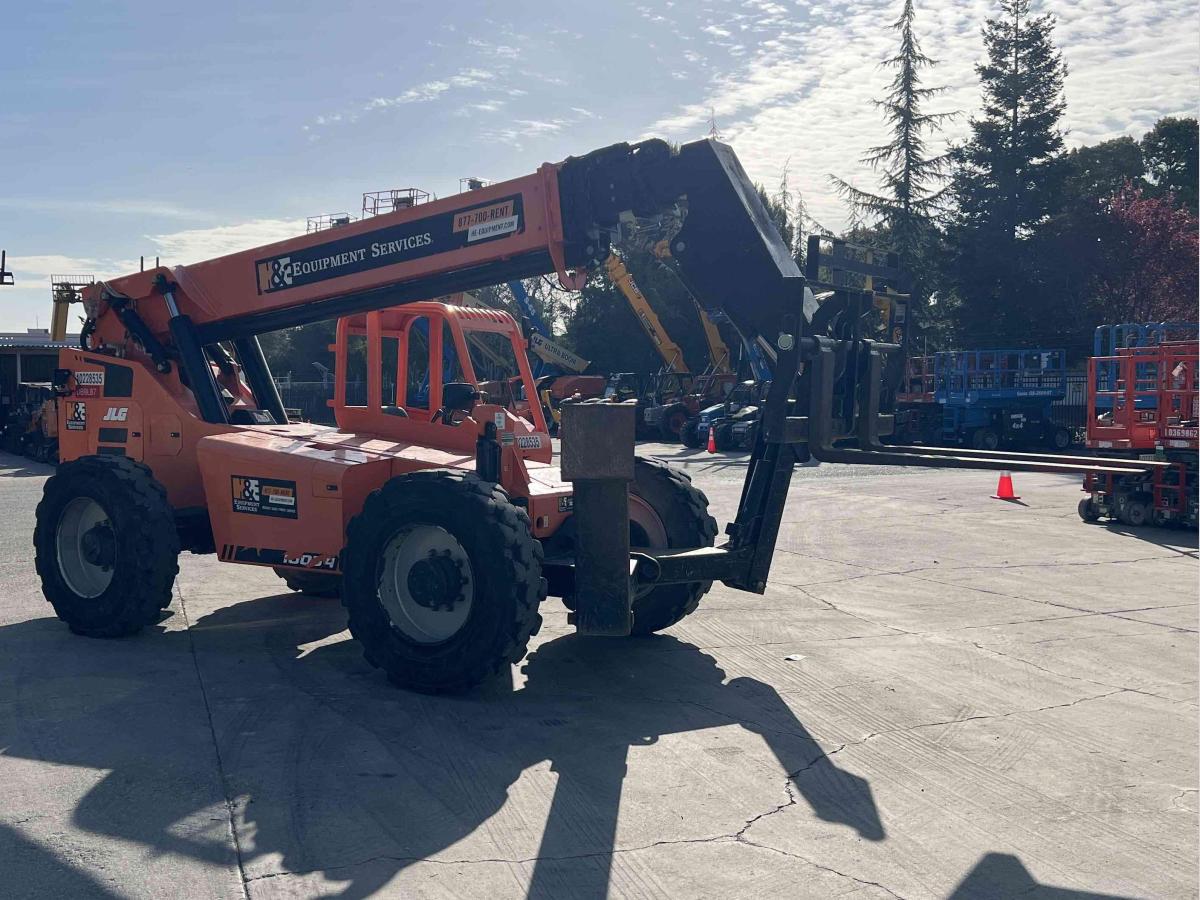 2018 SkyTrak 10054