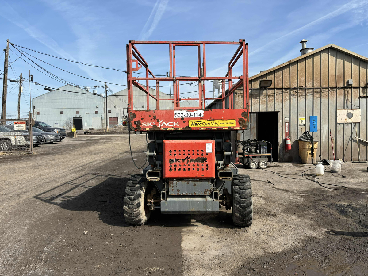 2015 Skyjack SJ-7127RT-6