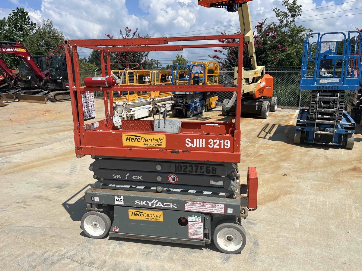 2018 Skyjack SJ3219-5