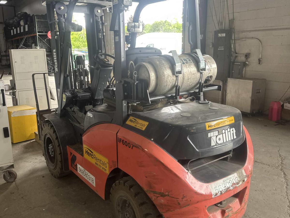 2023 Tailift ZFG30P