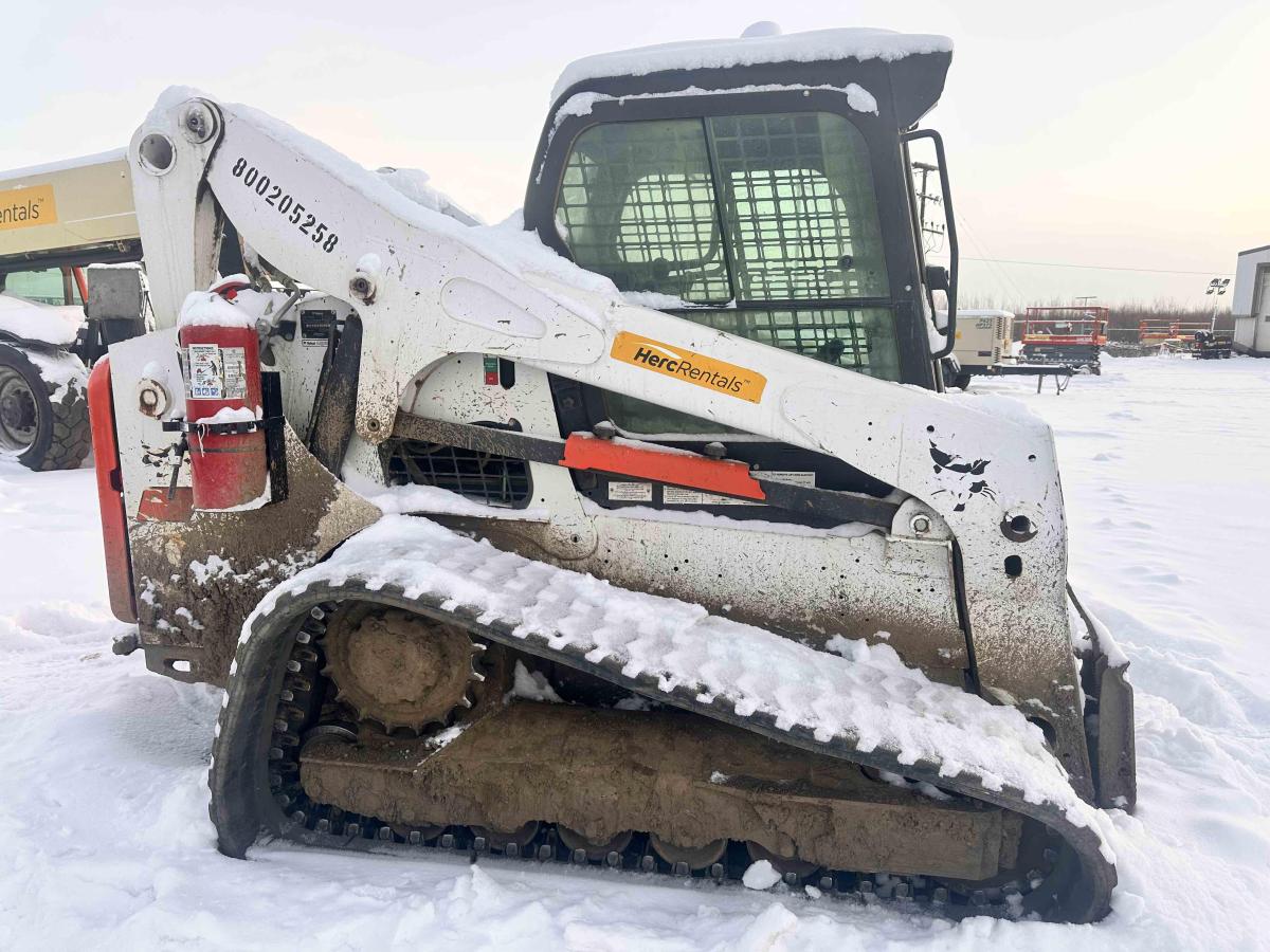 2018 Bobcat T740