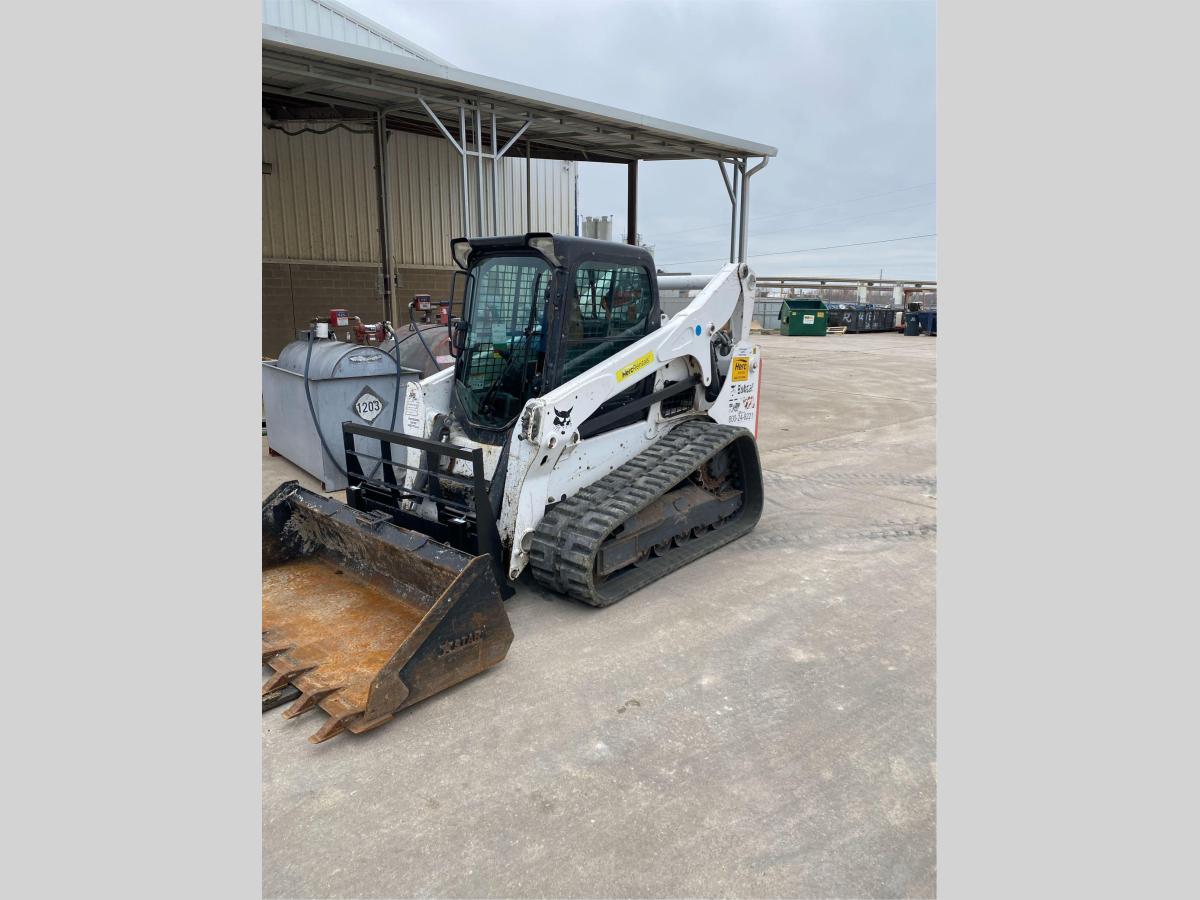 2019 Bobcat T740