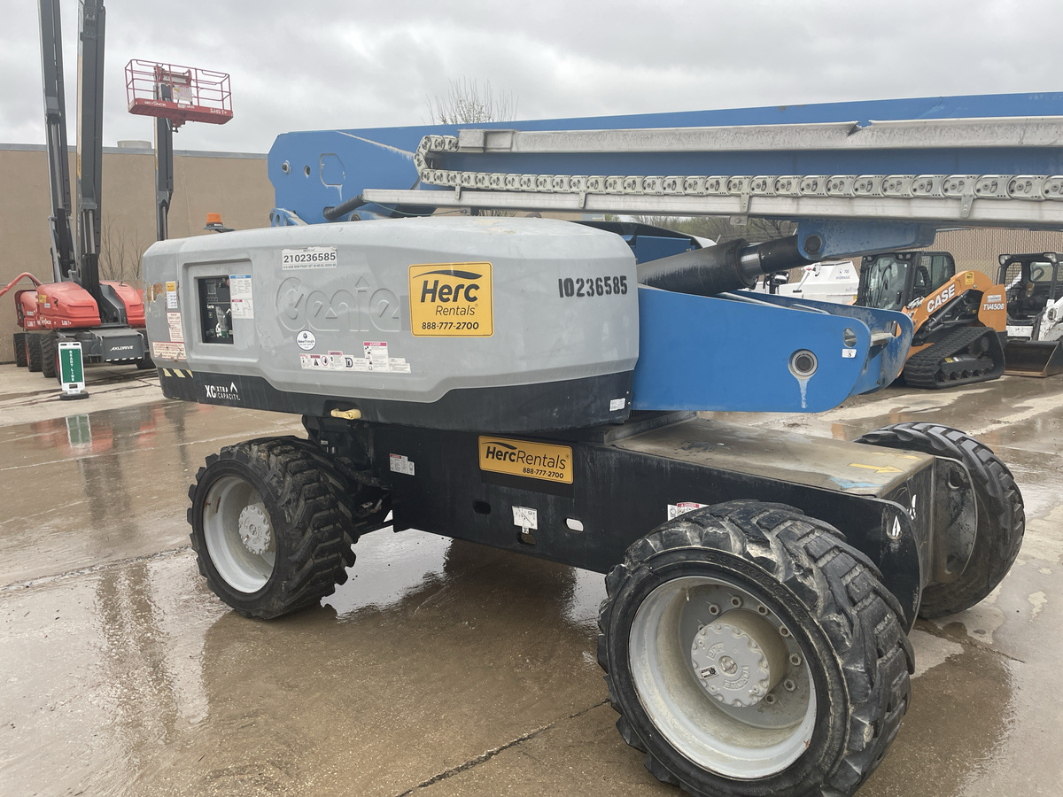 2018 Genie S-85