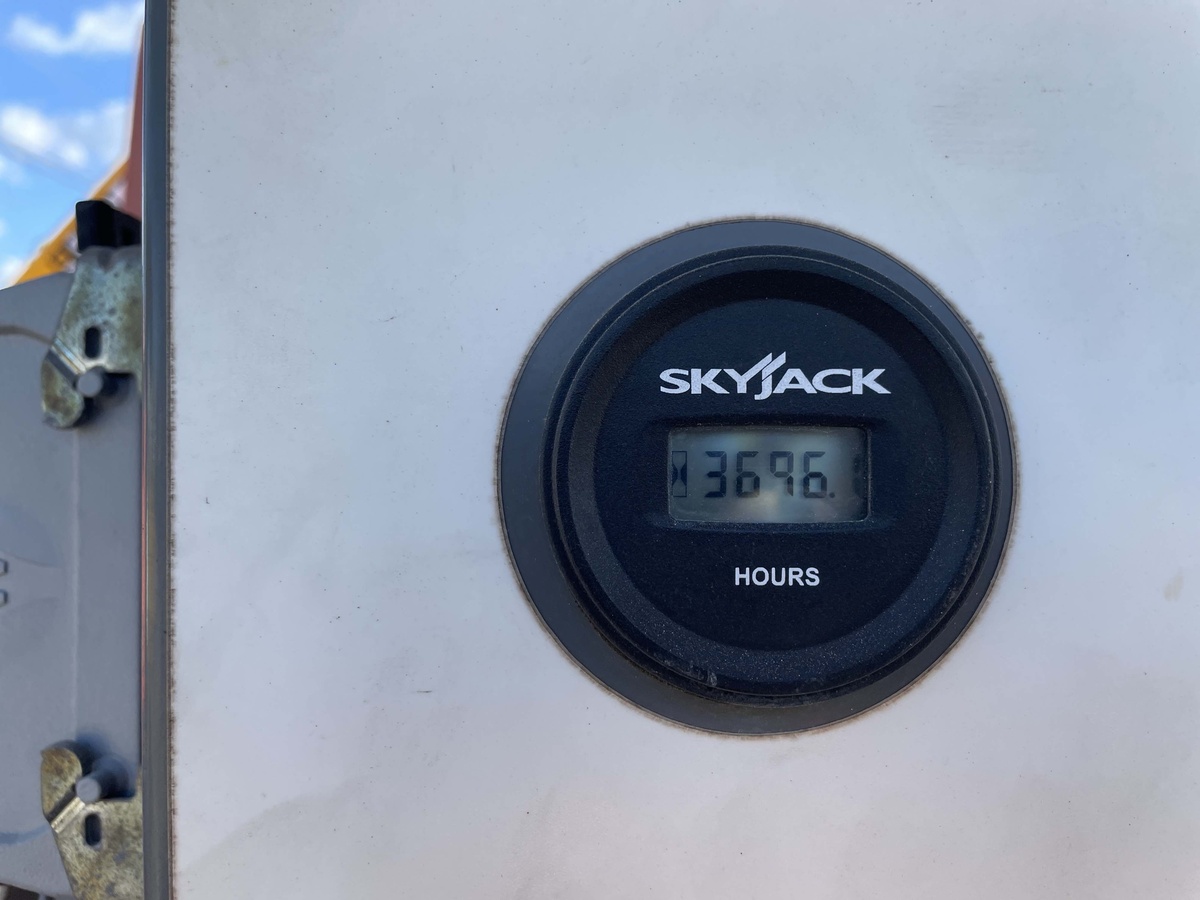 2018 Skyjack SJ61 T-8