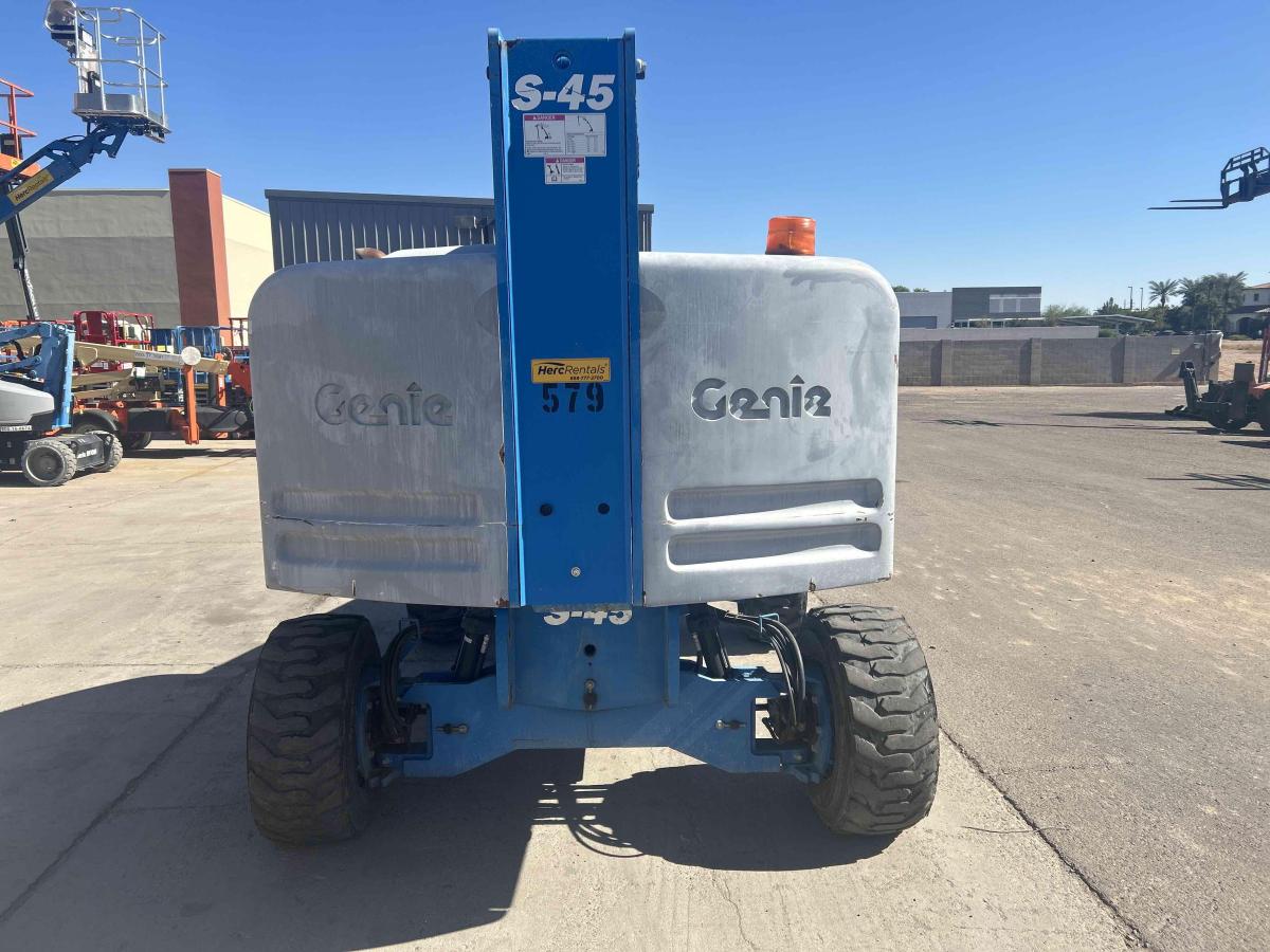 2017 Genie S-45