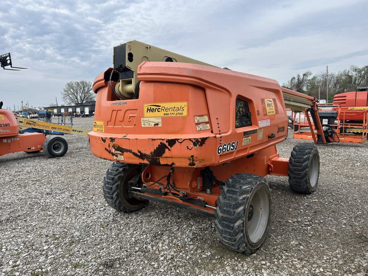 2018 JLG 660SJ-4