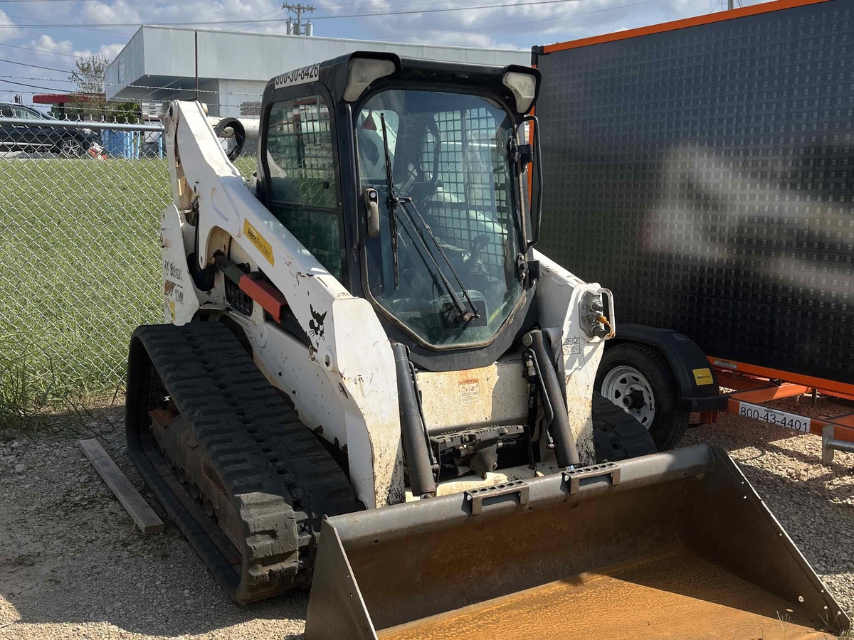 2021 Bobcat T740-2
