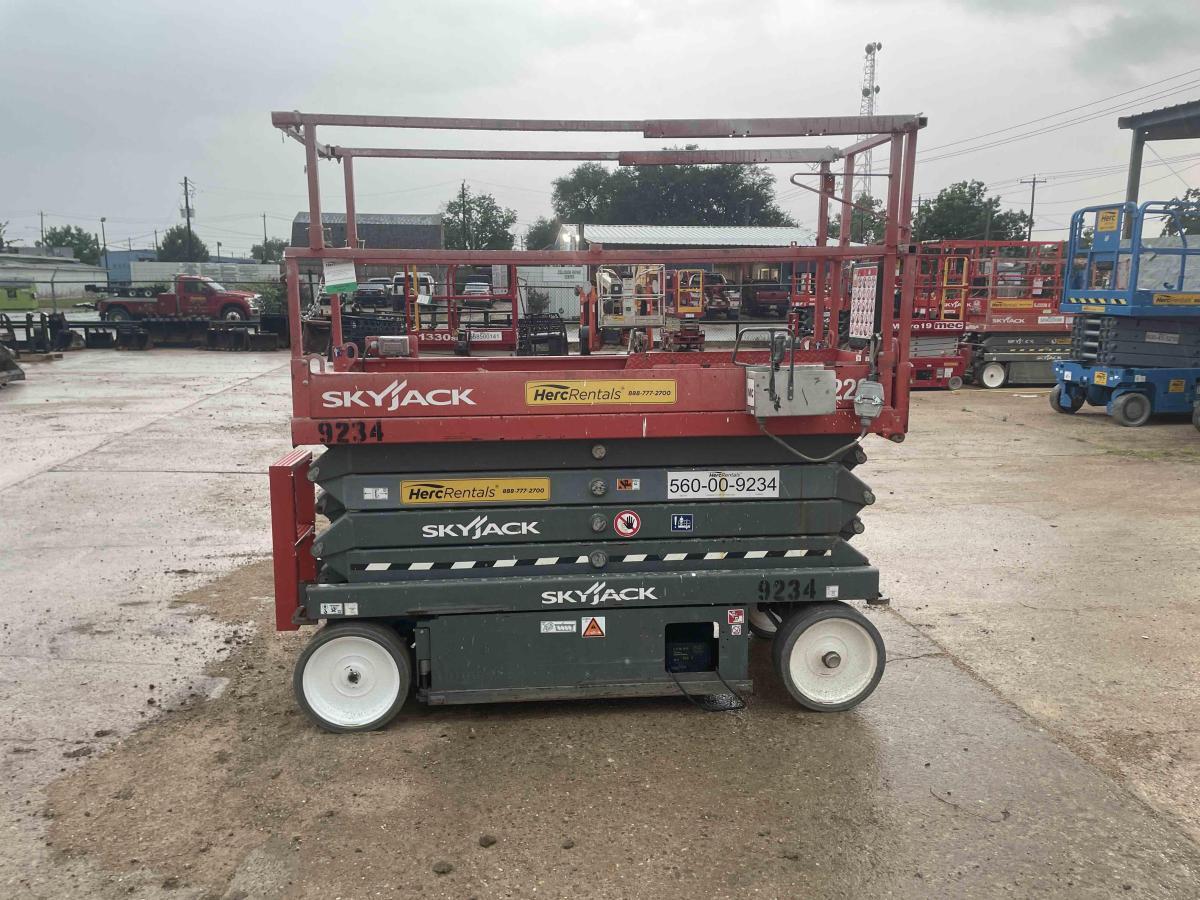 2018 Skyjack SJ3226