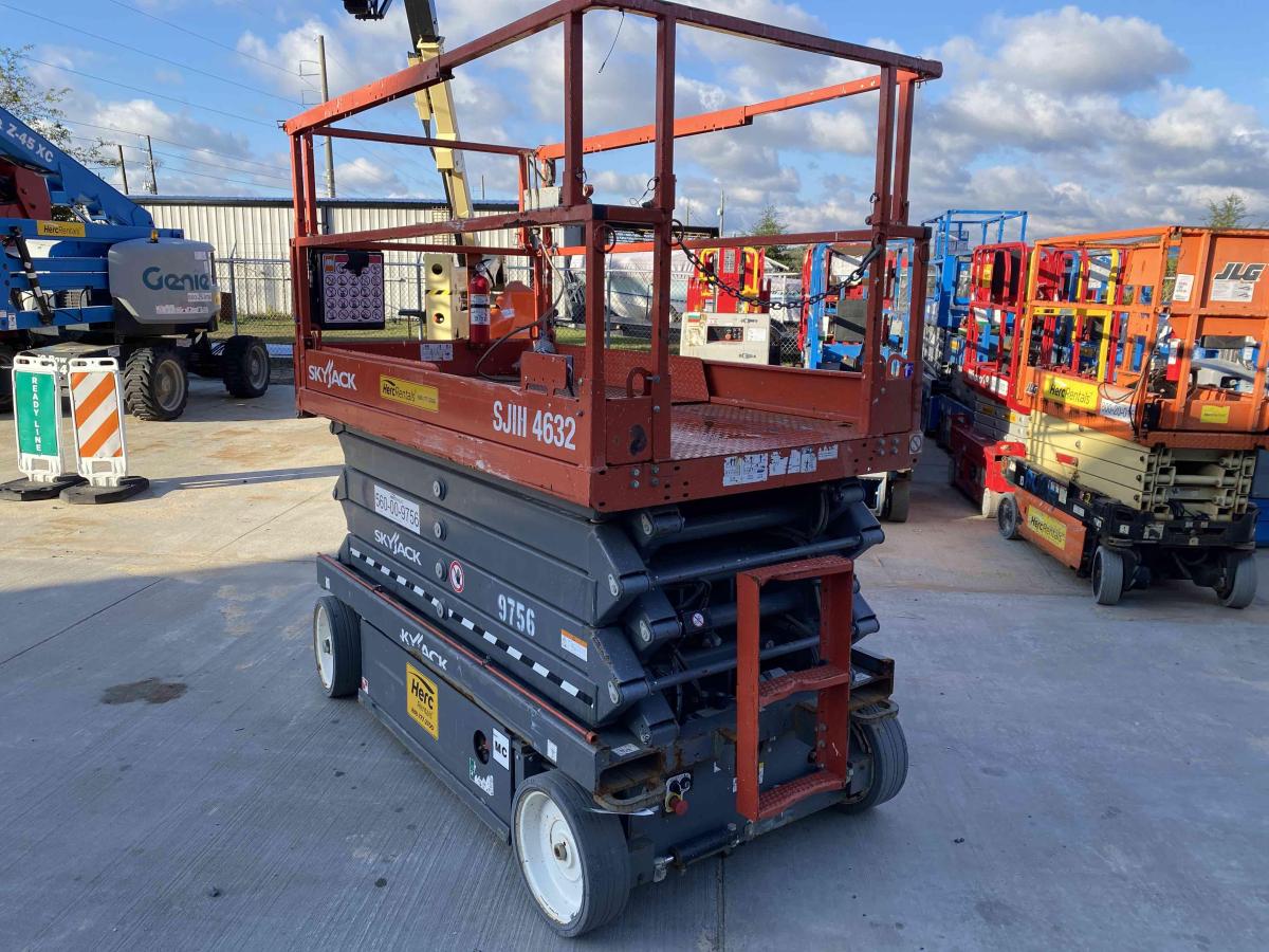 2018 Skyjack SJ4632