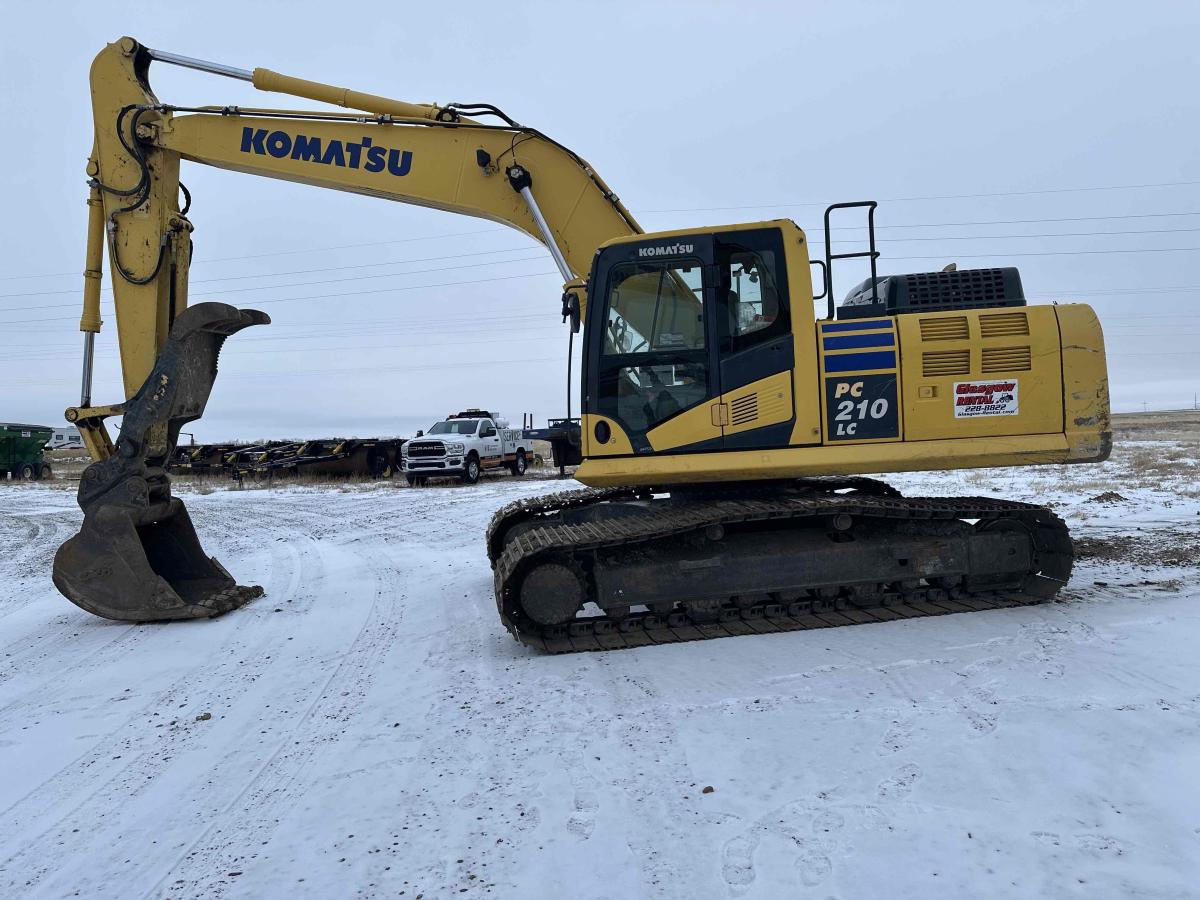 2017 Komatsu PC210LC-11