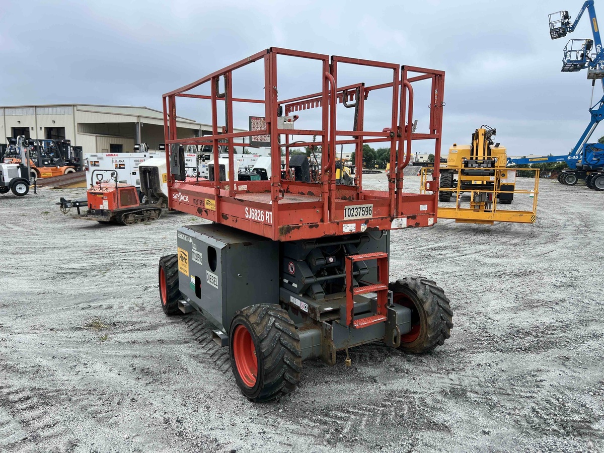 2018 Skyjack SJ-6826RT-5