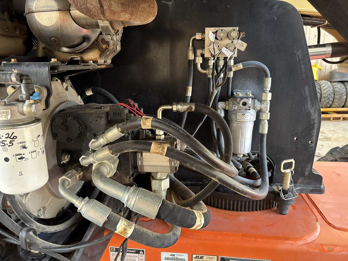 2016 JLG 460SJ-10