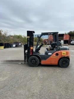 2017 Toyota 8FG35U-5