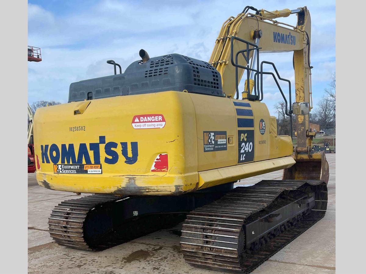 2019 Komatsu PC240LC-11