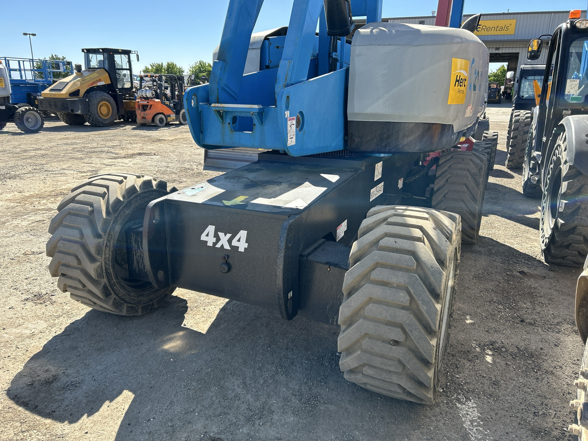 2019 Genie S-85-4