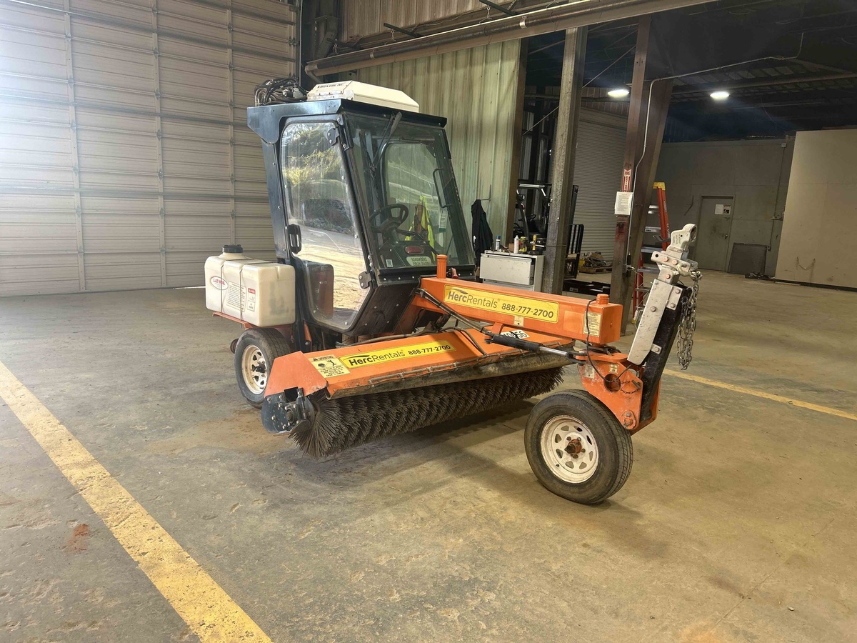 2021 LayMor SM300-2