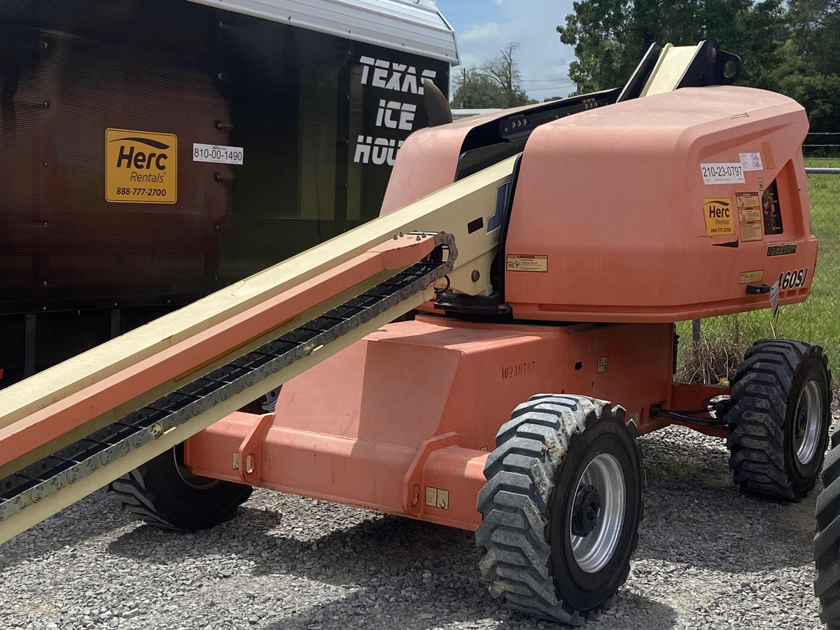2017 JLG 460SJ