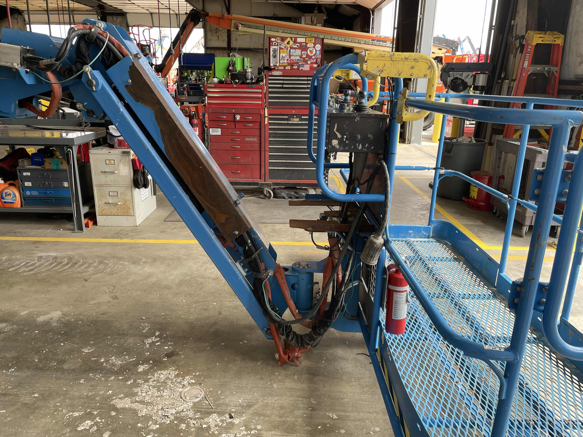 2018 Genie S-45-6