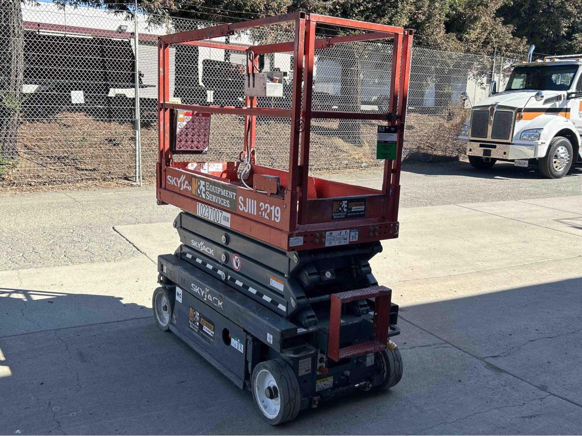 2018 Skyjack SJ3219