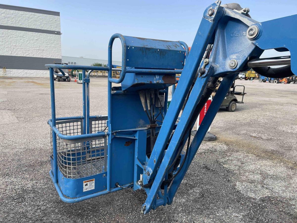 2013 Genie Z-34/22 N
