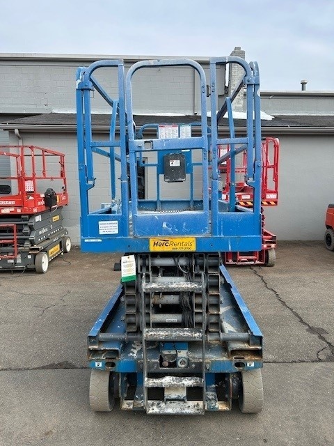 2016 Genie GS-3246-4