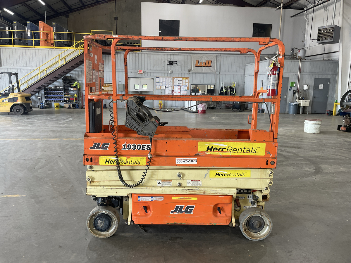 2019 JLG 1930ES-3