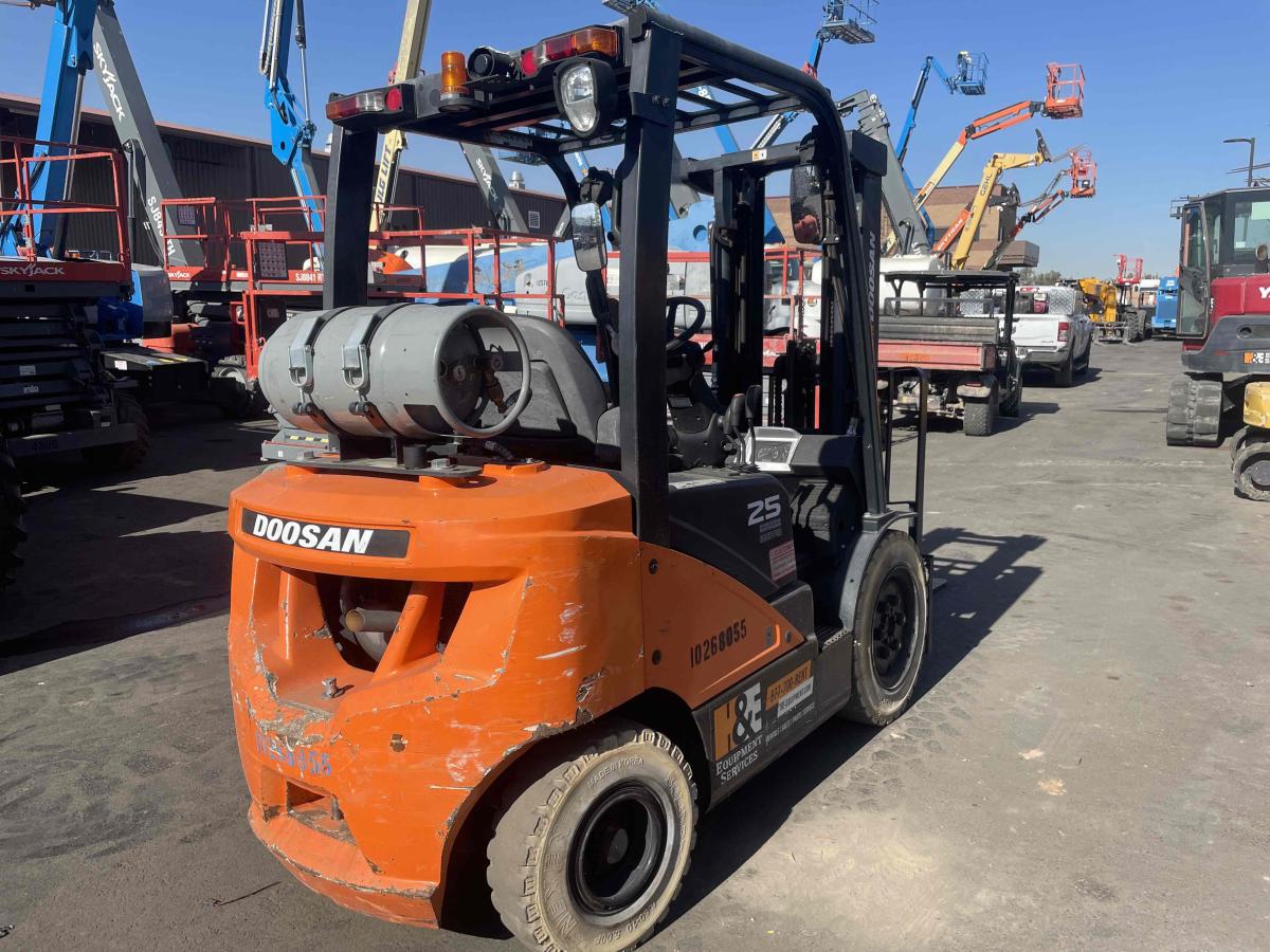 2019 Doosan G25N-7