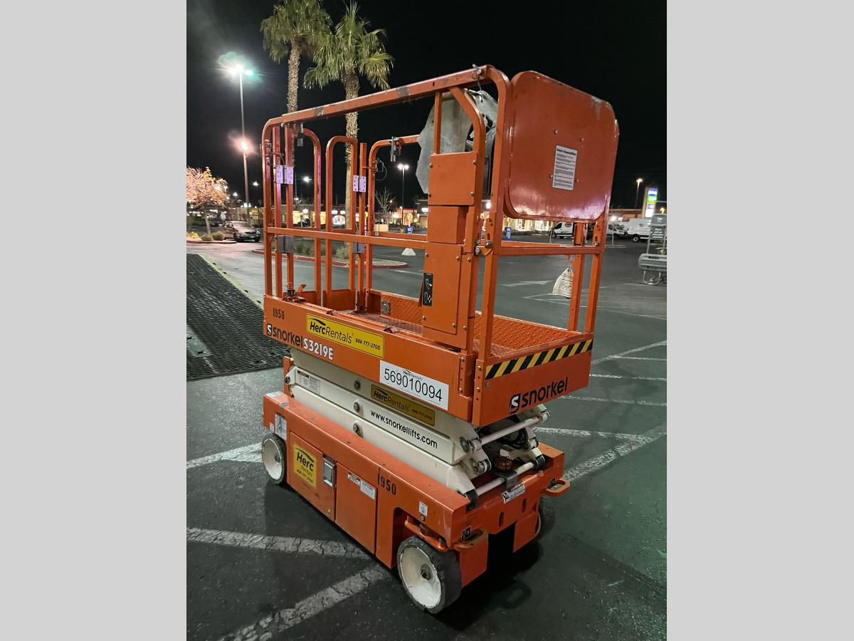 2022 Snorkel S3219E