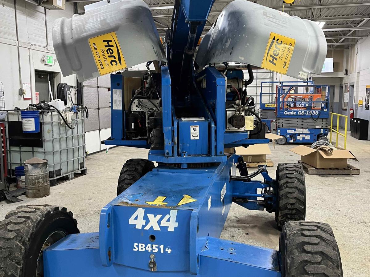 2013 Genie S-45