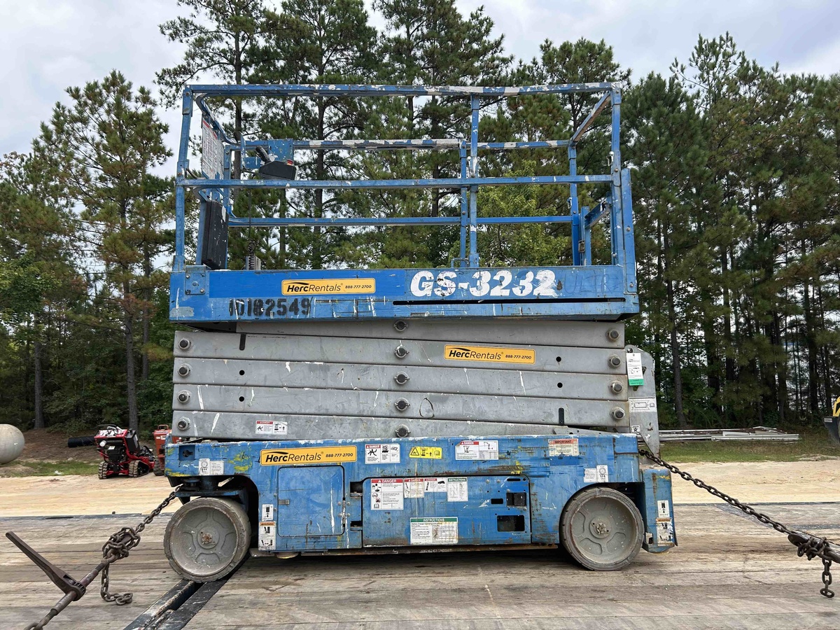 2016 Genie GS-3232-5