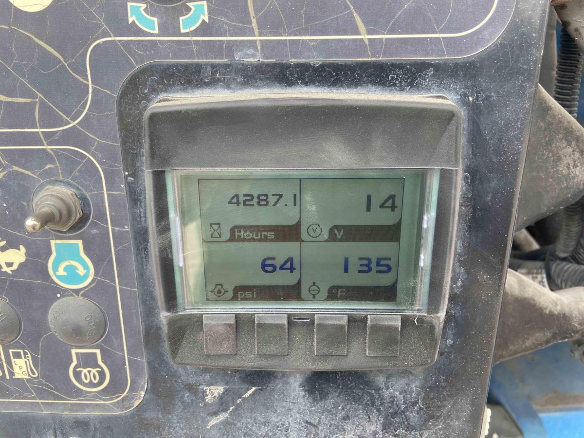 2016 Genie S-85