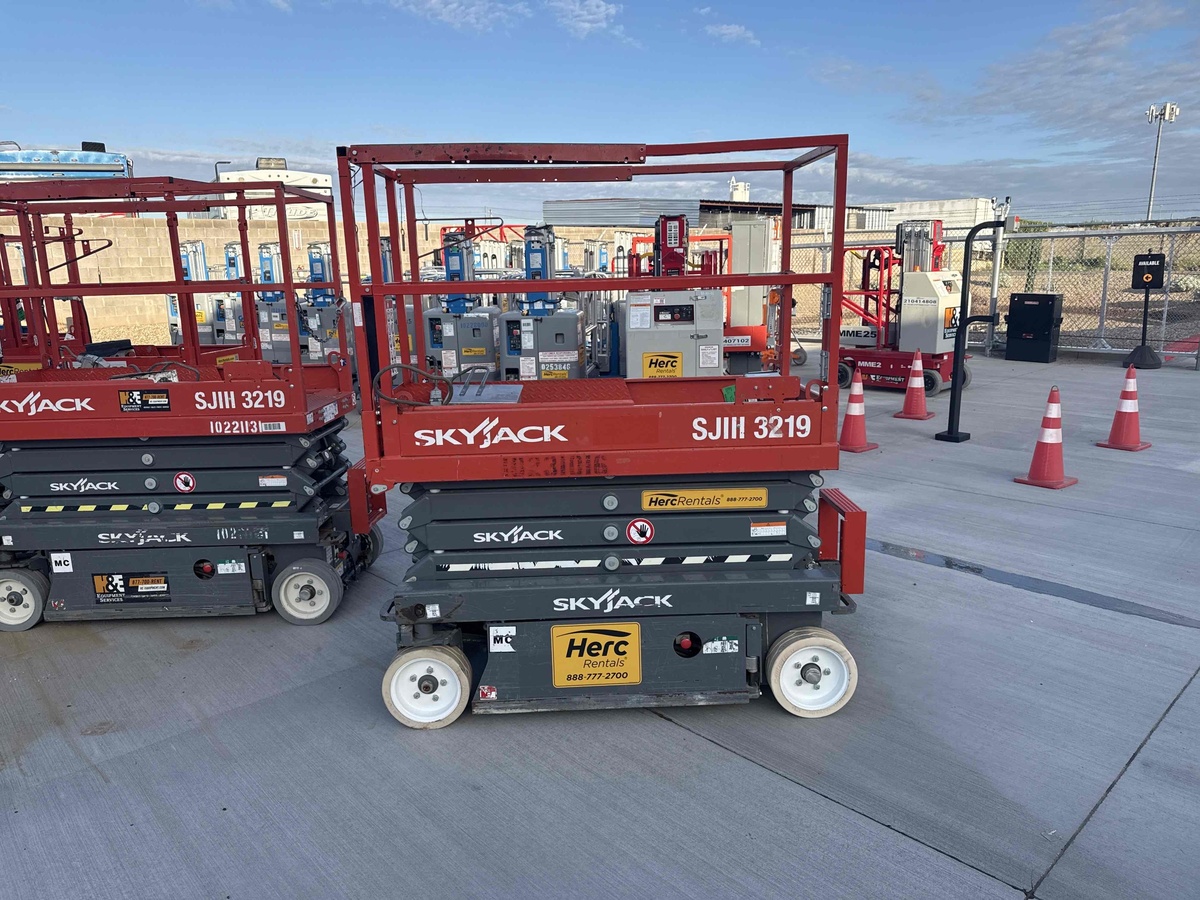 2017 Skyjack SJ3219-1