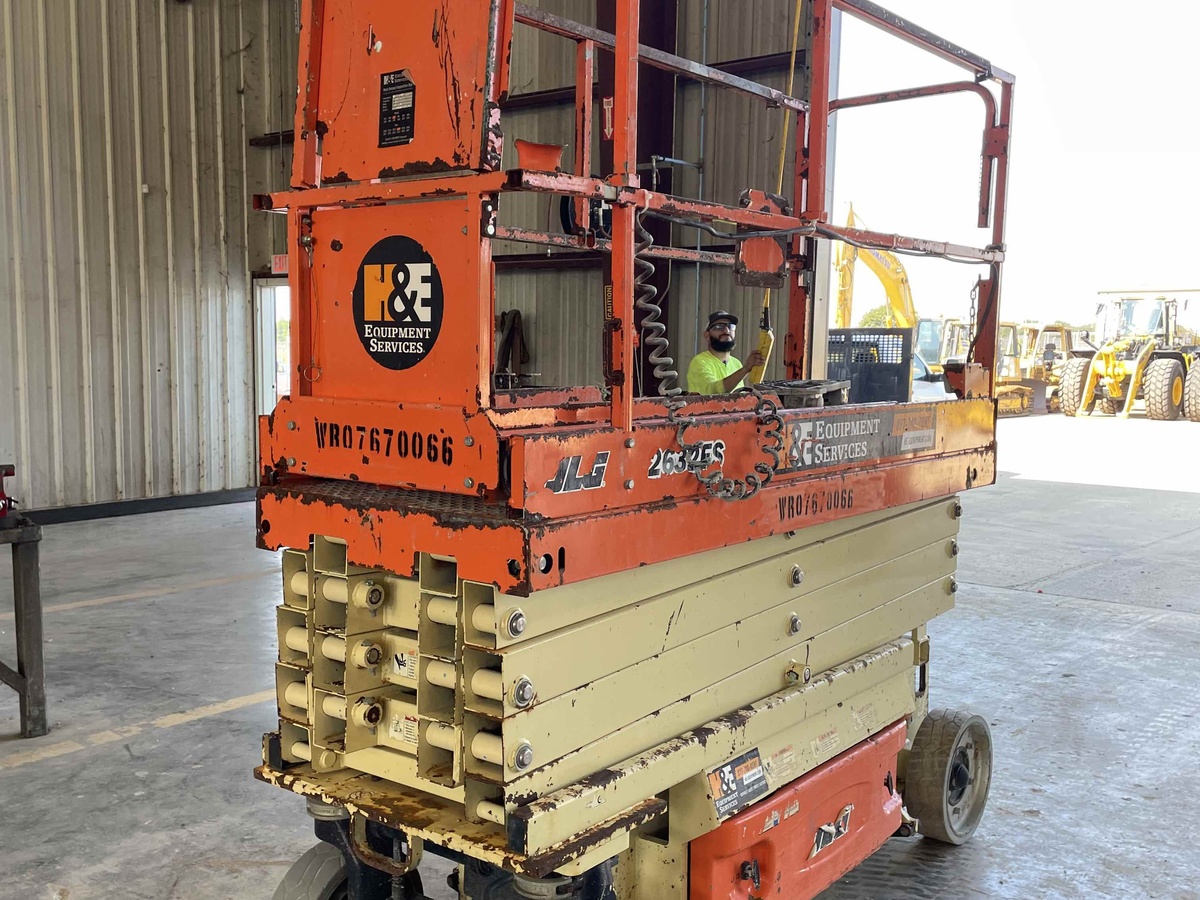 2018 JLG 2632ES-2