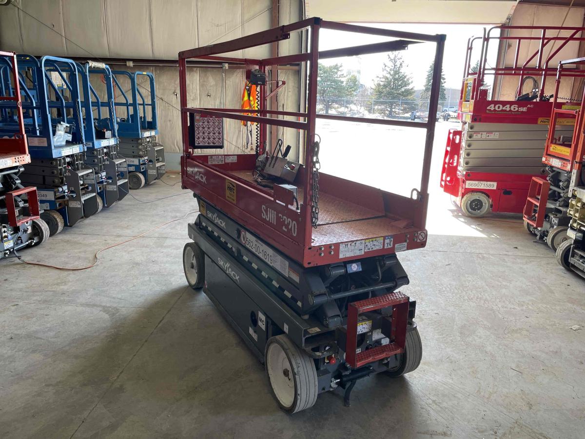 2018 Skyjack SJ-3220
