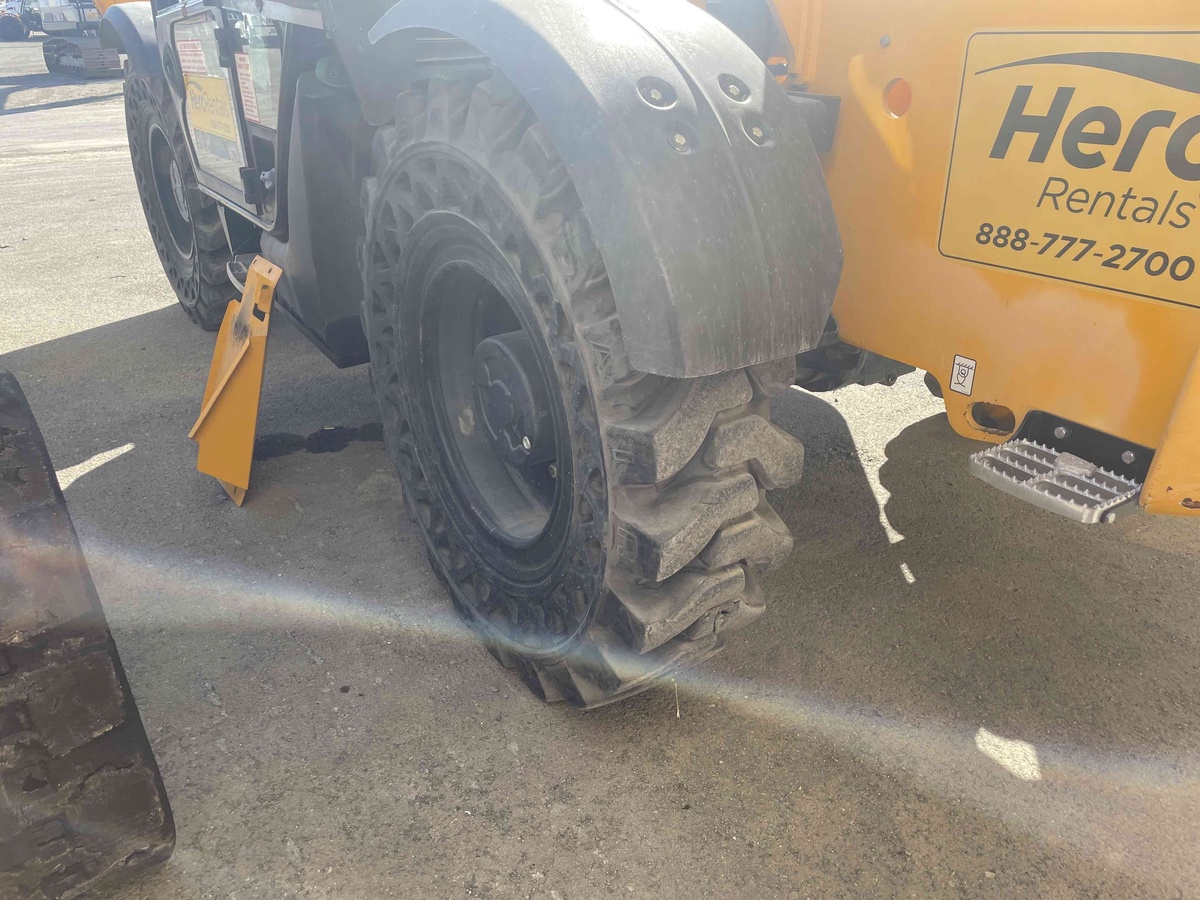 2018 JCB 512-56-5