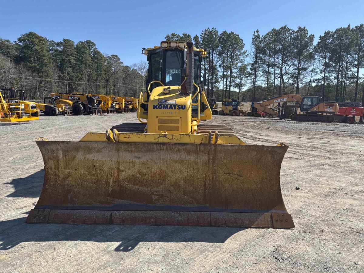 2020 Komatsu D61PX-24