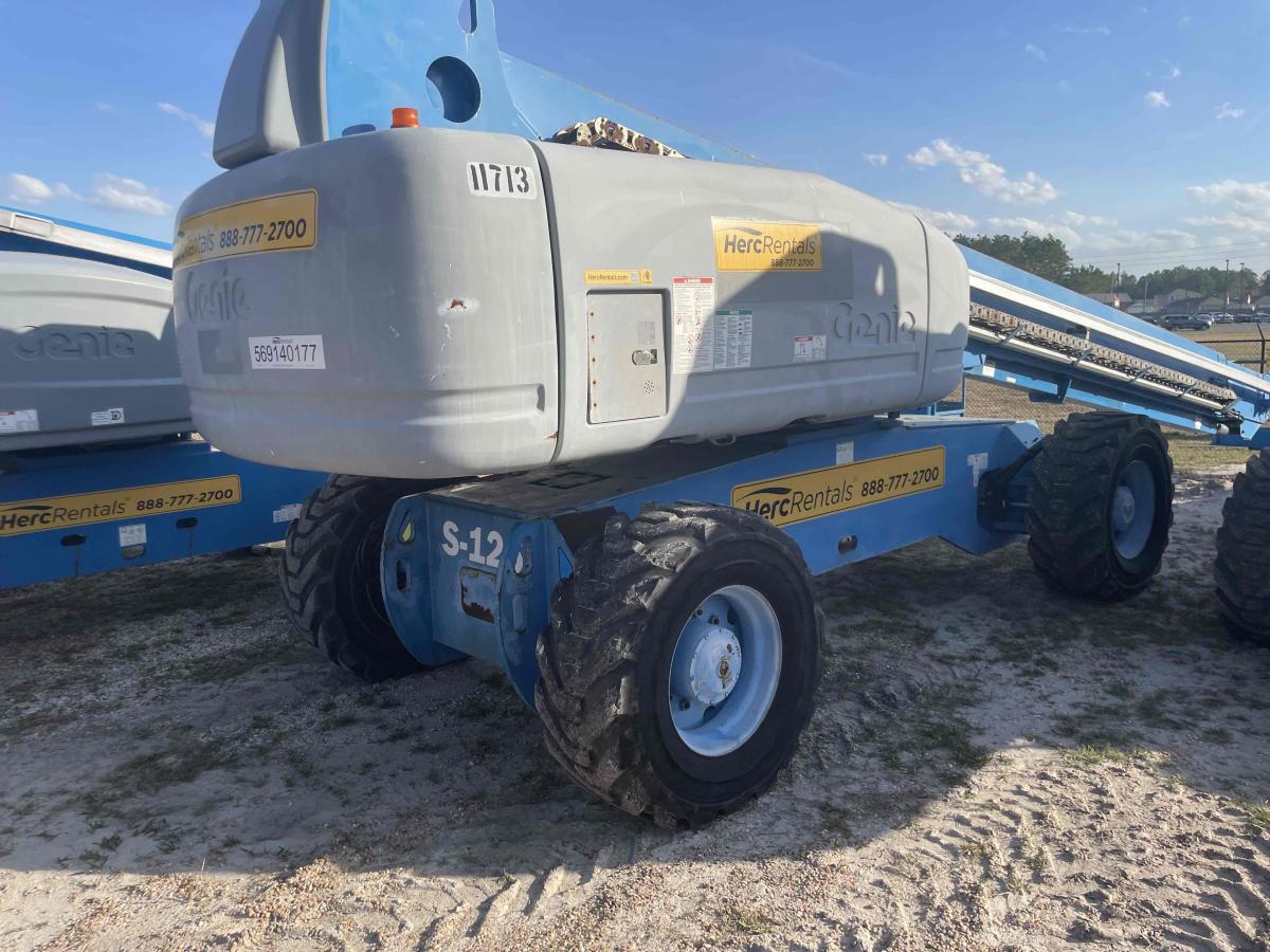 2012 Genie S-125
