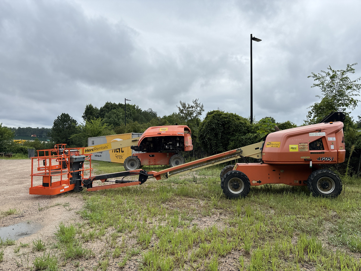 2018 JLG 460SJ-2