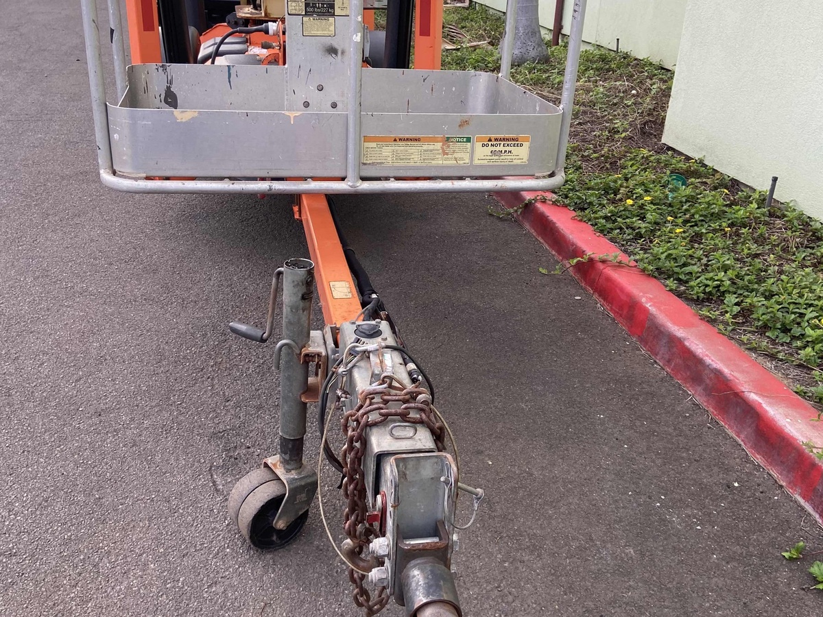 2019 JLG T350-2
