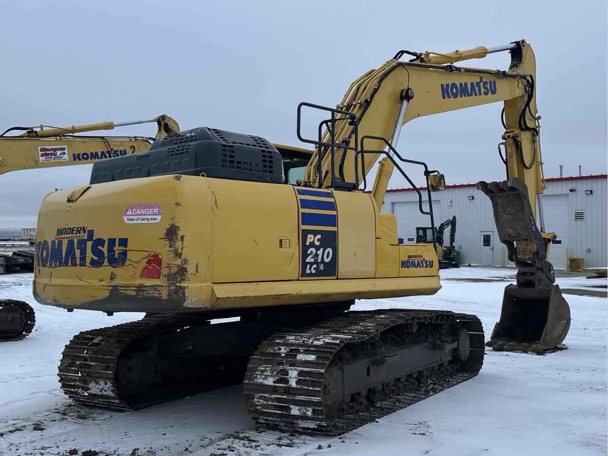 2017 Komatsu PC210LC-11