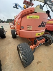 2017 JLG 450AJ-7