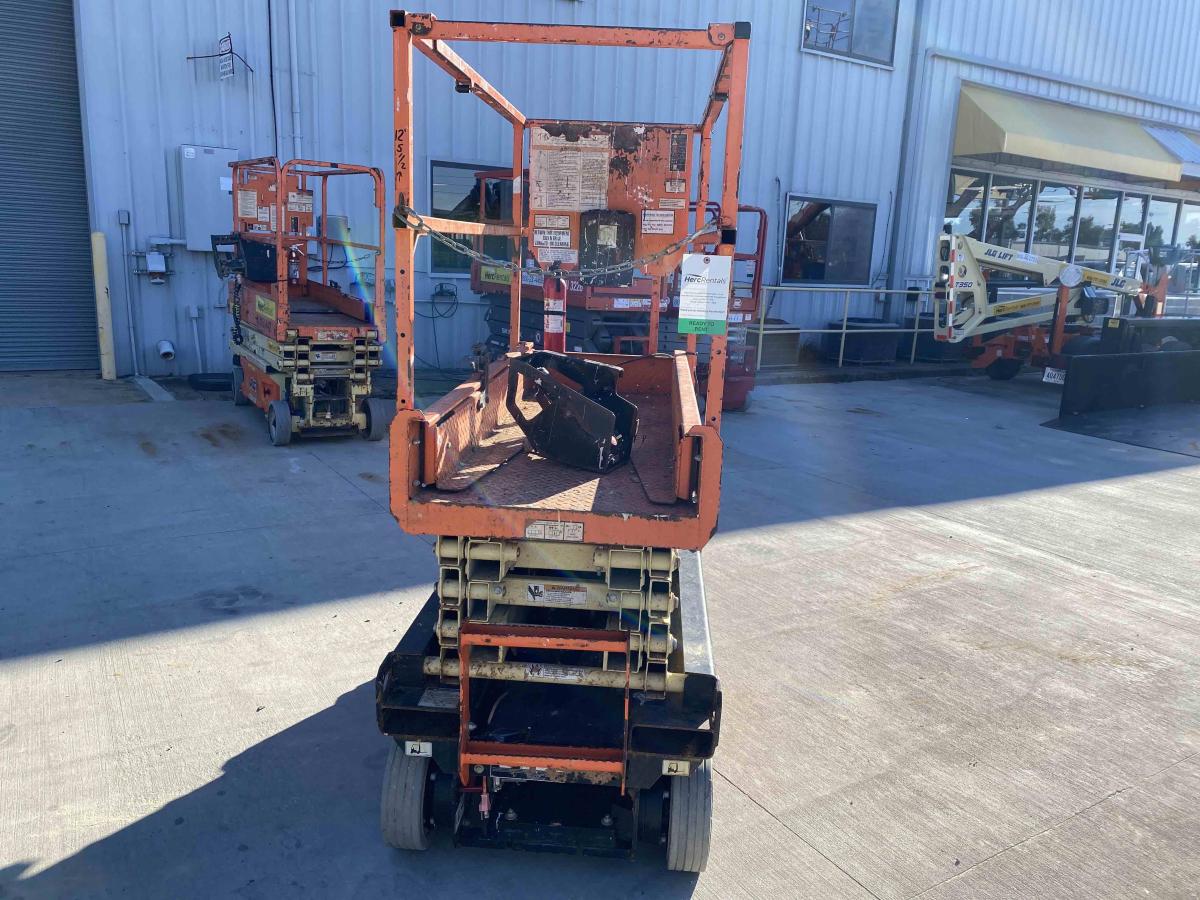 2018 JLG 1932R-6
